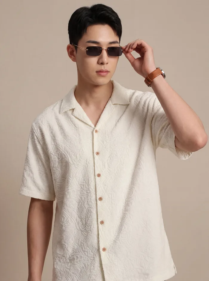 Same garment, AI-generated model variation