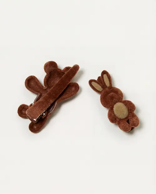 Hair clips — third